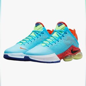 Nike blue chill Lebron 19